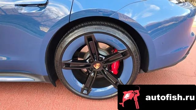 Porsche Taycan Taikan 2024 года - вид 5