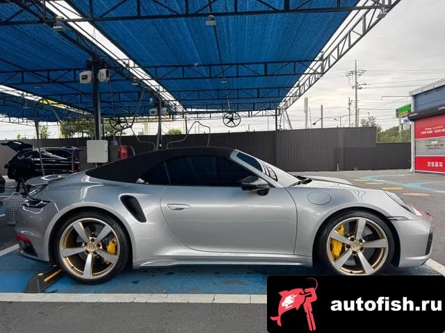 Porsche 911 911 (992) 2024 года - вид 3