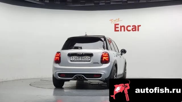 Mini Cooper Cooper S 2019 года - вид 4