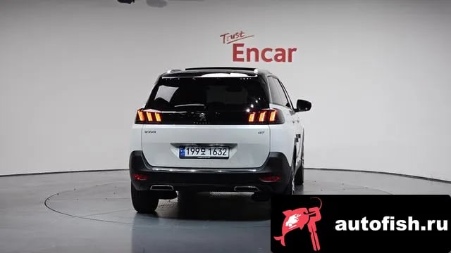 Peugeot 5008 5008 second generation 2024 года - вид 3