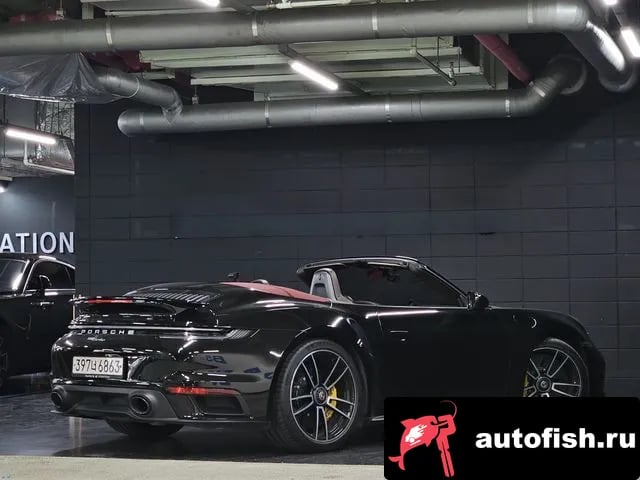 Porsche 911 911 (992) 2021 года - вид 5