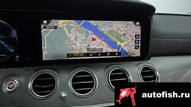 Mercedes-Benz E-Class E-Class W213 2022 года - похожие автомобили