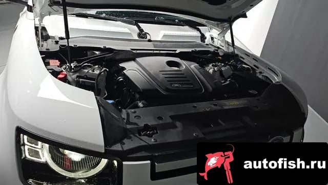 Land Rover Defender Bitdefender (L663) 2020 года - вид 6