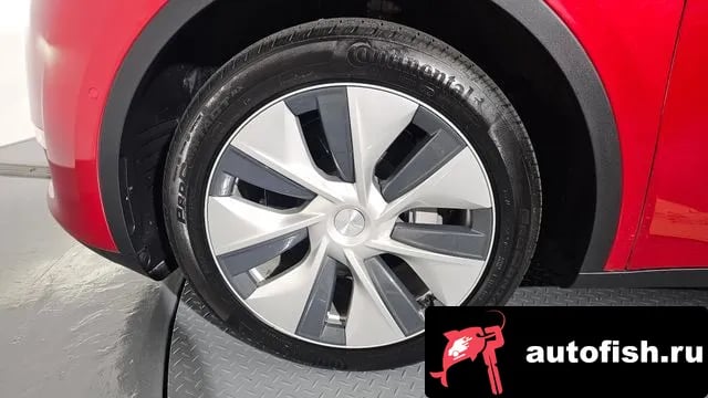 Tesla Model Y Model Y 2021 года - вид 5