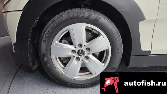 Mini Clubman Cooper Clubman 2017 года - вид 5