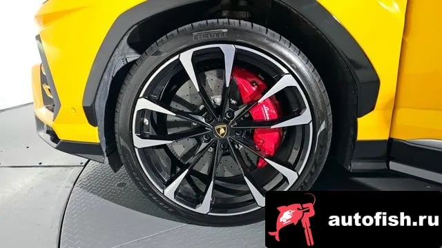 Lamborghini Urus Urus 2020 года - похожие автомобили