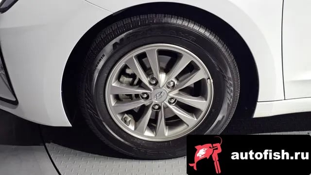Hyundai AVANTE The New Avante AD 2019 года - похожие автомобили