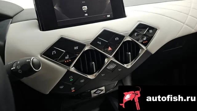 Citroen-DS DS3 DS3 Crossback 2021 года - похожие автомобили