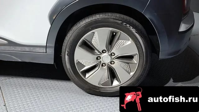 Hyundai Kona Kona Electric 2020 года - похожие автомобили