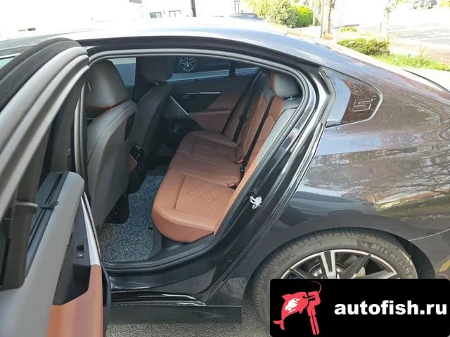 BMW 5-Series 5 Series (G60) 2024 года - вид 6