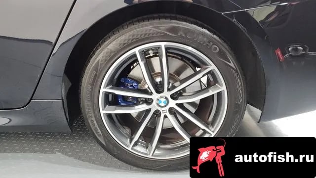 BMW 5-Series 5 Series (G30) 2022 года - вид 5