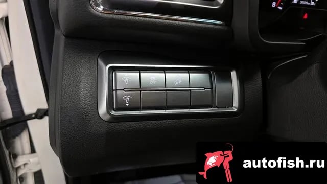KG Mobility (Ssangyong) TIBOLI Berry New Tivoli 2022 года - похожие автомобили