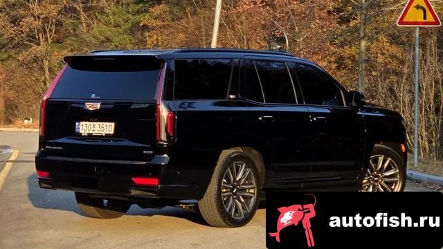 Cadillac Escalade Escalade 5th Generation 2024 года - вид 3