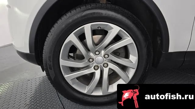 Land Rover Discovery Discovery 5 2018 года - вид 5