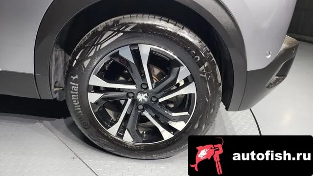 Peugeot 2008 e-2008 second generation 2023 года - вид 5