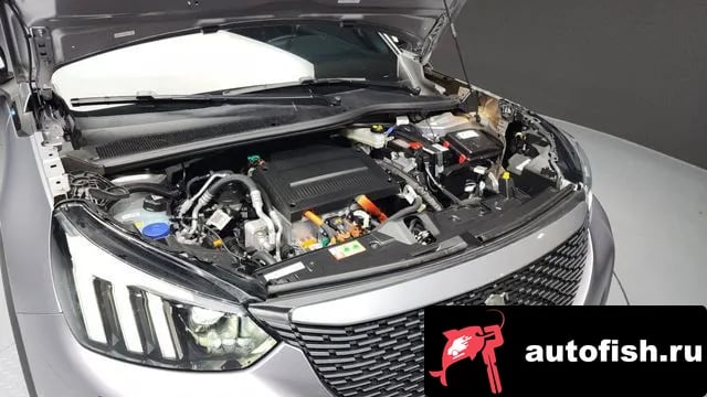 Peugeot 2008 e-2008 second generation 2023 года - вид 6