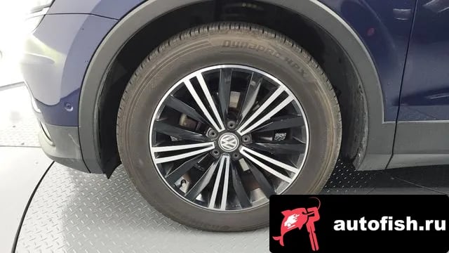 Volkswagen Tiguan Tiguan second Generation 2020 года - вид 5