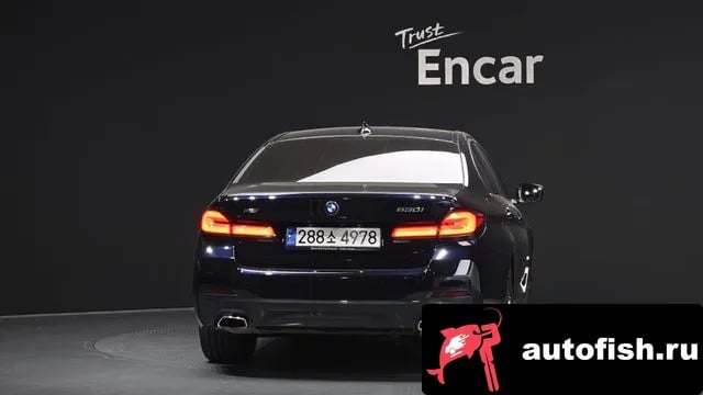 BMW 5-Series 5 Series (G30) 2022 года - вид 4
