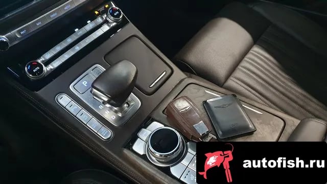 Genesis G90 G90 2019 года - похожие автомобили