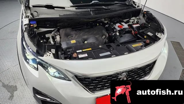 Peugeot 3008 3008 second generation 2018 года - вид 6