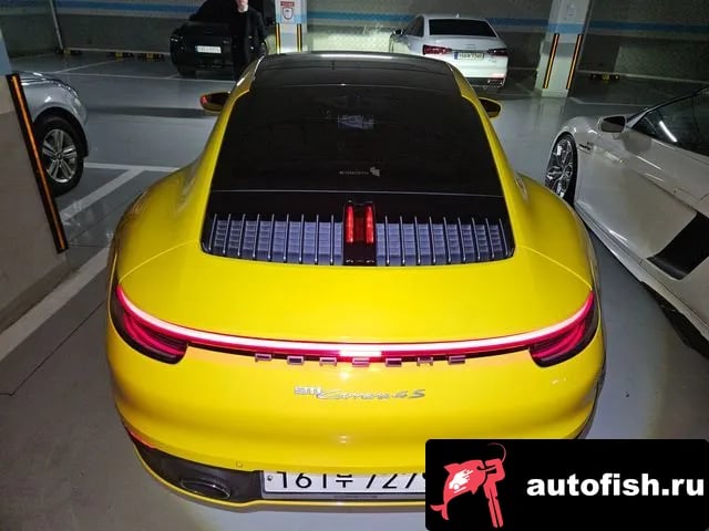 Porsche 911 911 (992) 2020 года - вид 5