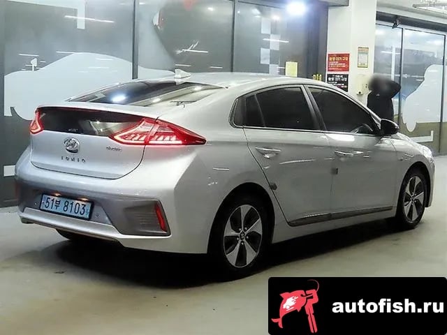 Hyundai Ioniq Ionic Electric 2018 года - вид 4