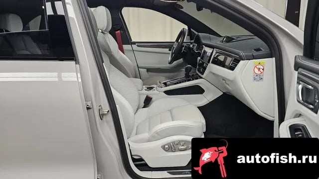 Porsche Macan Macan 2022 года - похожие автомобили