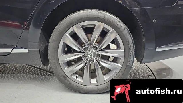 Volkswagen Arteon Atheon 2020 года - похожие автомобили