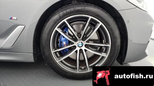 BMW 5-Series 5 Series (G30) 2023 года - вид 5