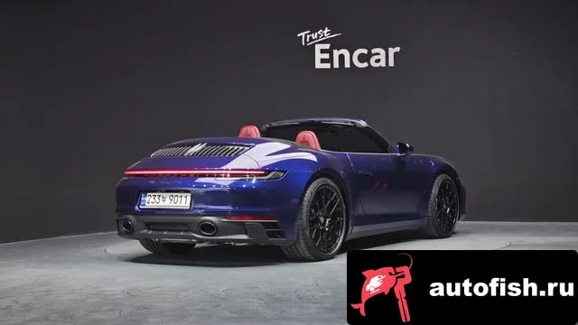 Porsche 911 911 (992) 2023 года - вид 2