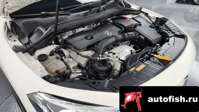 Mercedes-Benz GLA-Class GLA - Class H247 2022 года - вид 6