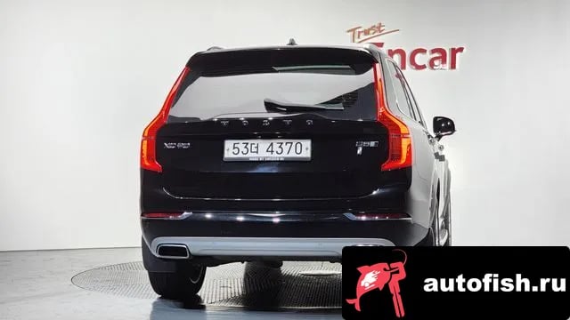 Volvo XC90 XC90 second Generation 2018 года - вид 4