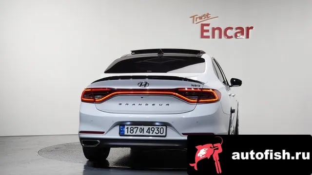 Hyundai Grandeur Granger IG Hybrid 2017 года - вид 3