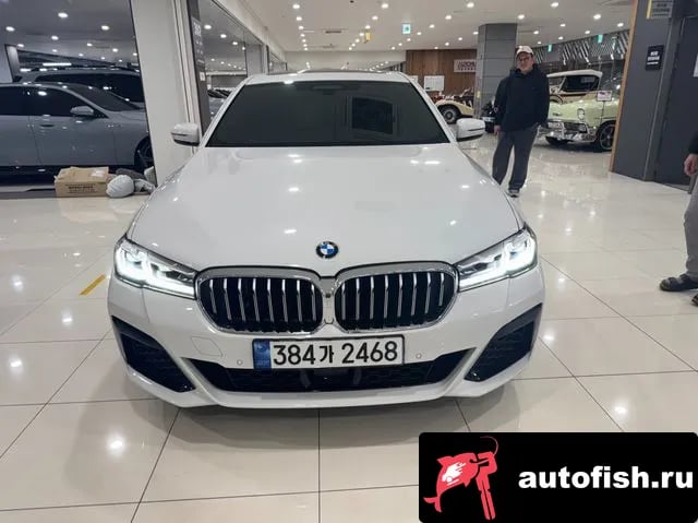 BMW 5-Series 5 Series (G30) 2022 года - вид 3