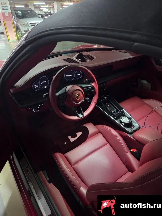 Porsche 911 911 (992) 2024 года - вид 5