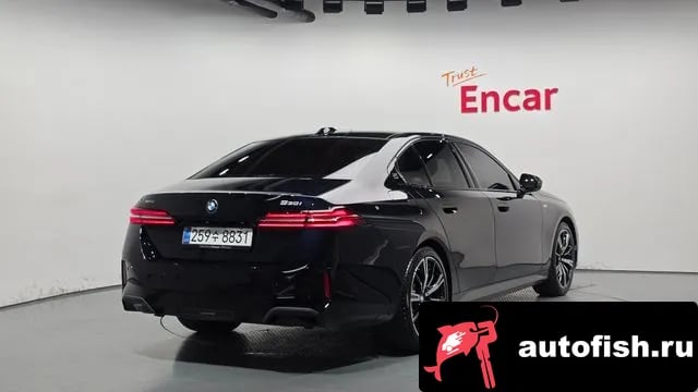 BMW 5-Series 5 Series (G60) 2025 года - вид 2