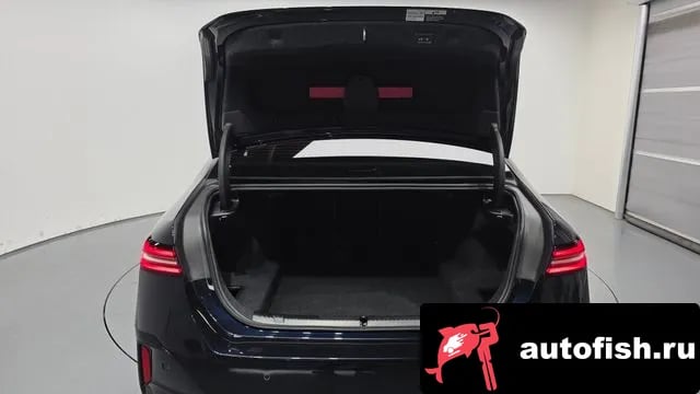 BMW 5-Series 5 Series (G60) 2025 года - похожие автомобили