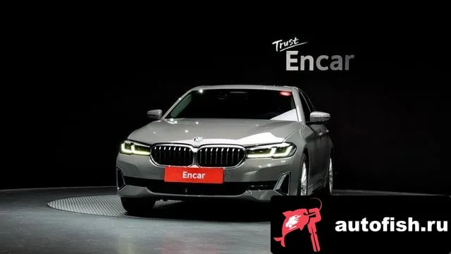 BMW 5-Series 5 Series (G30) 2022 года - вид 3