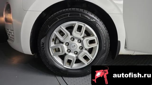 Hyundai Staria Staria 2022 года - вид 5