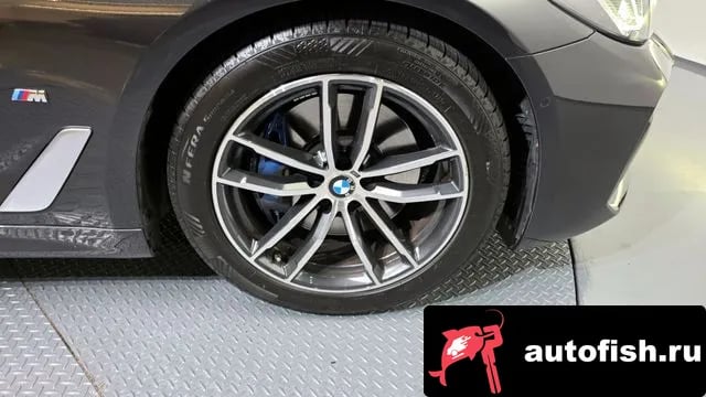 BMW 5-Series 5 Series (G30) 2021 года - вид 5