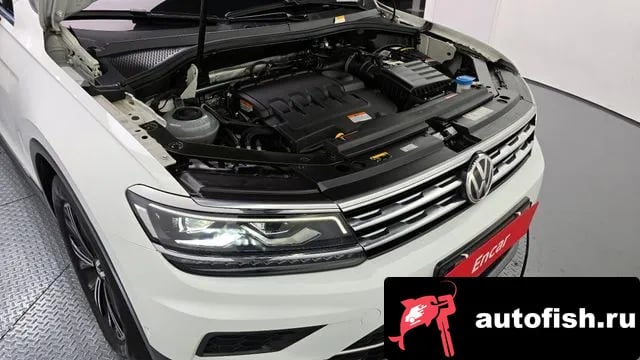 Volkswagen Tiguan Tiguan second Generation 2020 года - вид 6
