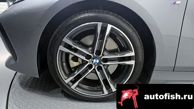 BMW 1-Series 1 Series (F40) 2022 года - вид 5