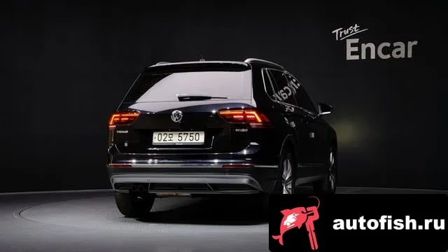 Volkswagen Tiguan Tiguan second Generation 2018 года - вид 4