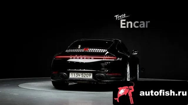 Porsche 911 911 (992) 2020 года - вид 4