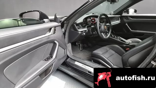 Porsche 911 911 (992) 2020 года - похожие автомобили