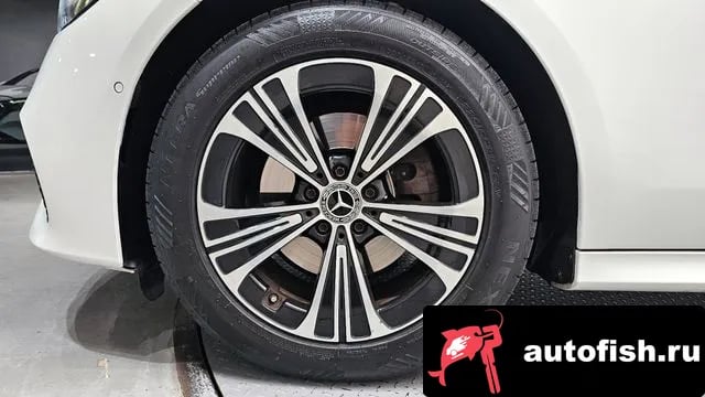 Mercedes-Benz E-Class E-Class W214 2024 года - вид 5