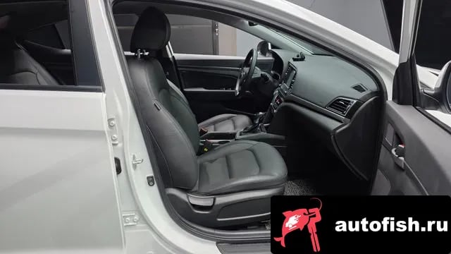 Hyundai AVANTE Avante AD 2017 года - похожие автомобили