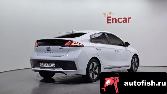 Hyundai Ioniq The New Ionic Hybrid 2020 года - вид 2