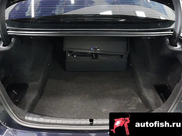 BMW 5-Series 5 Series (G30) 2023 года - вид 5