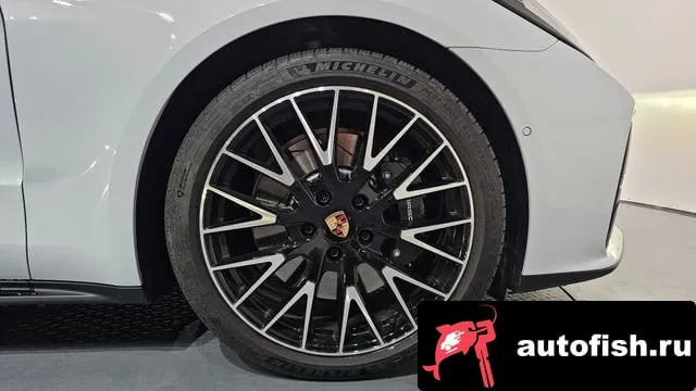 Porsche Panamera Panamera (972) 2025 года - вид 4